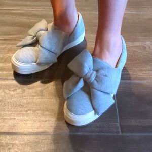 Gray Sweatshirt material slip on sneakers